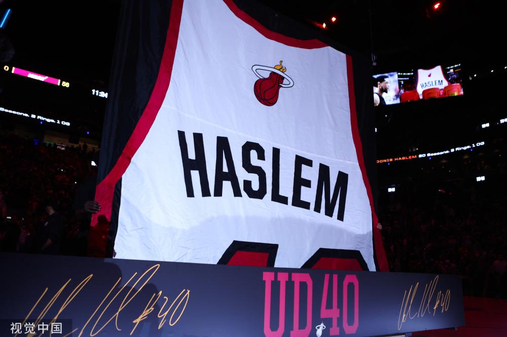 突出了篮球 突出了篮球