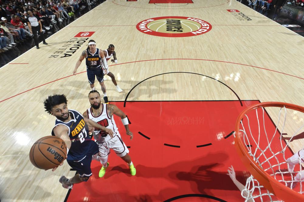 他选择身穿 他选择身穿