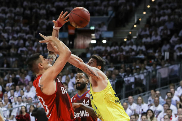 教练团的意 教练团的意